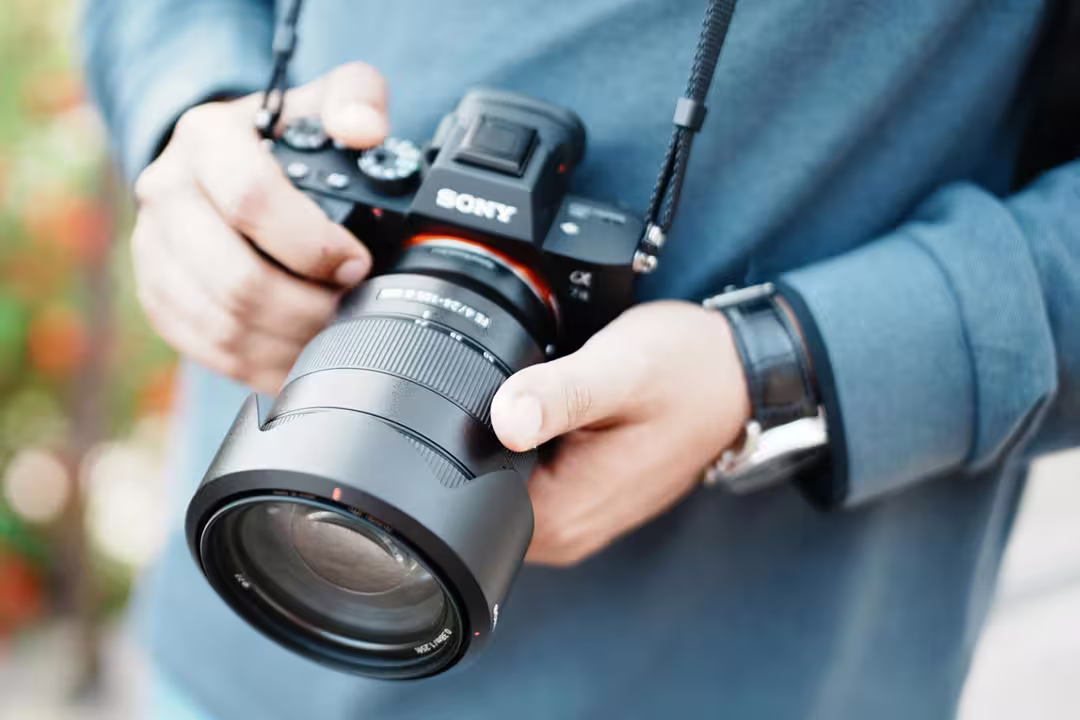 DSLR vs Mirrorless Cameras